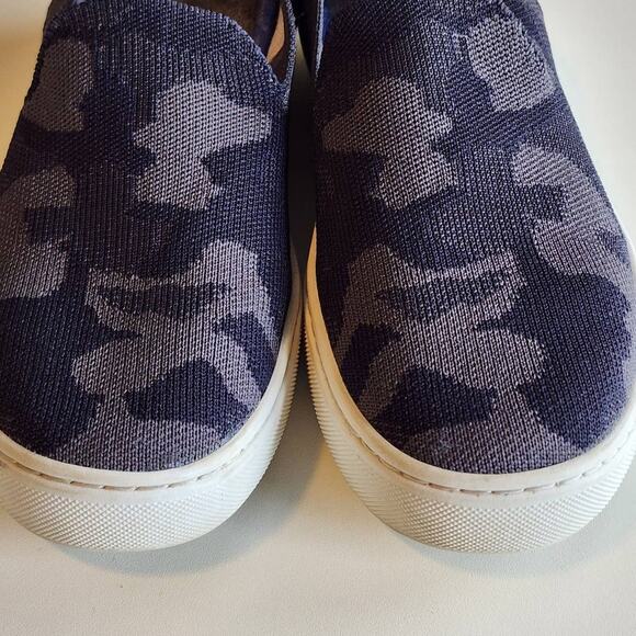 Rothy's Gray Camo Sneakers Slip On Size 7.5 - Picture 5 of 8